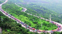Mumbai-Pune Expressway: अपघातग्रस्तांसाठी रस्तेमार्गच… एअर ॲम्ब्युलन्स प्रस्ताव रद्द