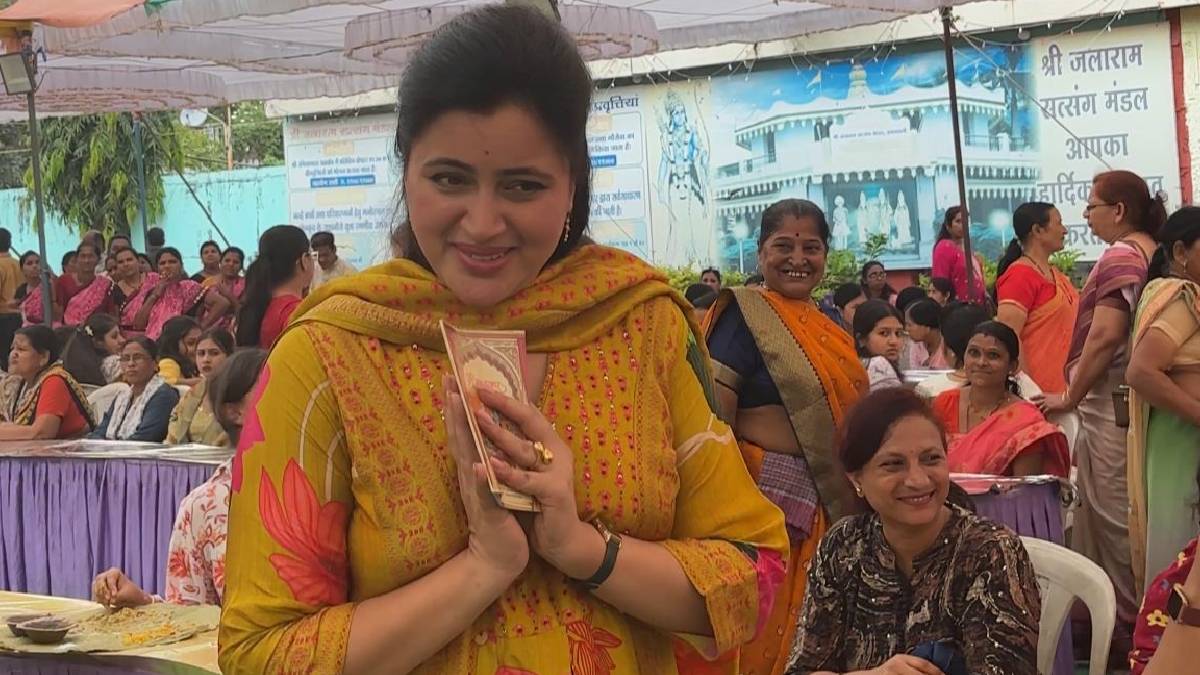 BJP leader Navneet Rana acquitted Mazgaon court Fake caste certificate case