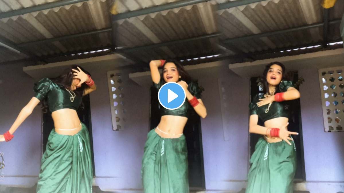 Girl dance on Humko Aaj Kal Hai Intezaar video
