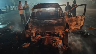Mumbai Goa Highway Car Fire Incident Khed Chiplun