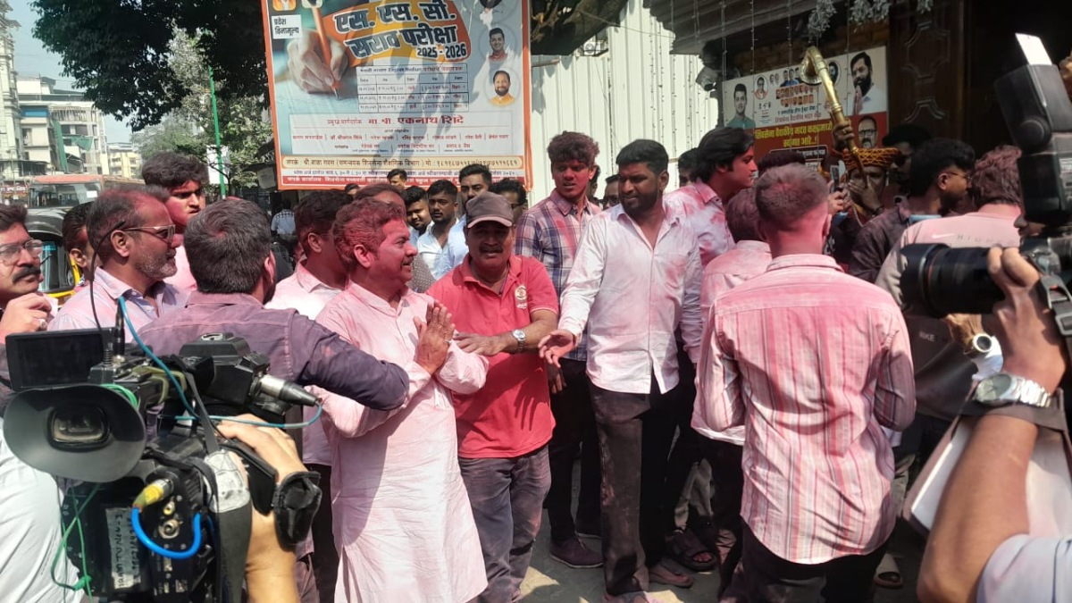 thane anand ashram victory celebrations shinde shivsena