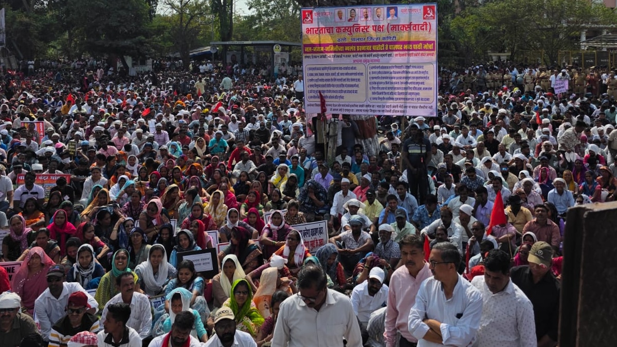 Vadhvan Bandar Protest Sangharsh Samiti Palghar Aakrosh Morcha mcp Street March Tribal Fisherman