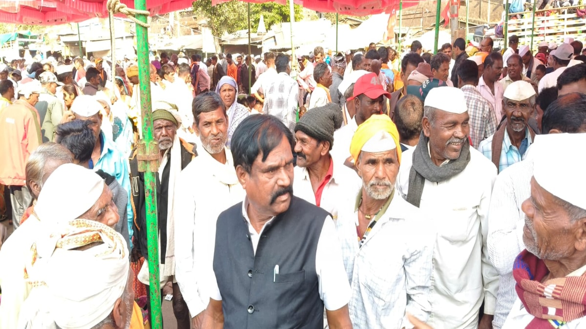 Maharashtra Kisan Sabha Mumbai March Nashik Adivasi Protest Tribal Farmers JP Gavit