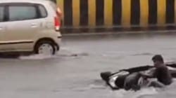 धुक्यामुळे कार ७० फूट खोल खंदकात पडली, सॉफ्टवेअर इंजिनिअरची मदतीसाठी आरडाओरड; पोलिसांनी बाहेर काढला मृतदेह