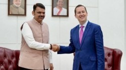 अमेरिकेच्या राजदूतांनी घेतली फडणवीसांची भेट; US – महाराष्ट्र भागीदारी वाढवण्याबाबत चर्चा