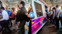 लोकलमधील शिस्त पाहून नेटकरी म्हणतात, हा तर एआय व्हिडीओ… चक्क या वर्दळीच्या स्टेशनवर पाहायला मिळाली एवढी शिस्तबद्धता; video viral