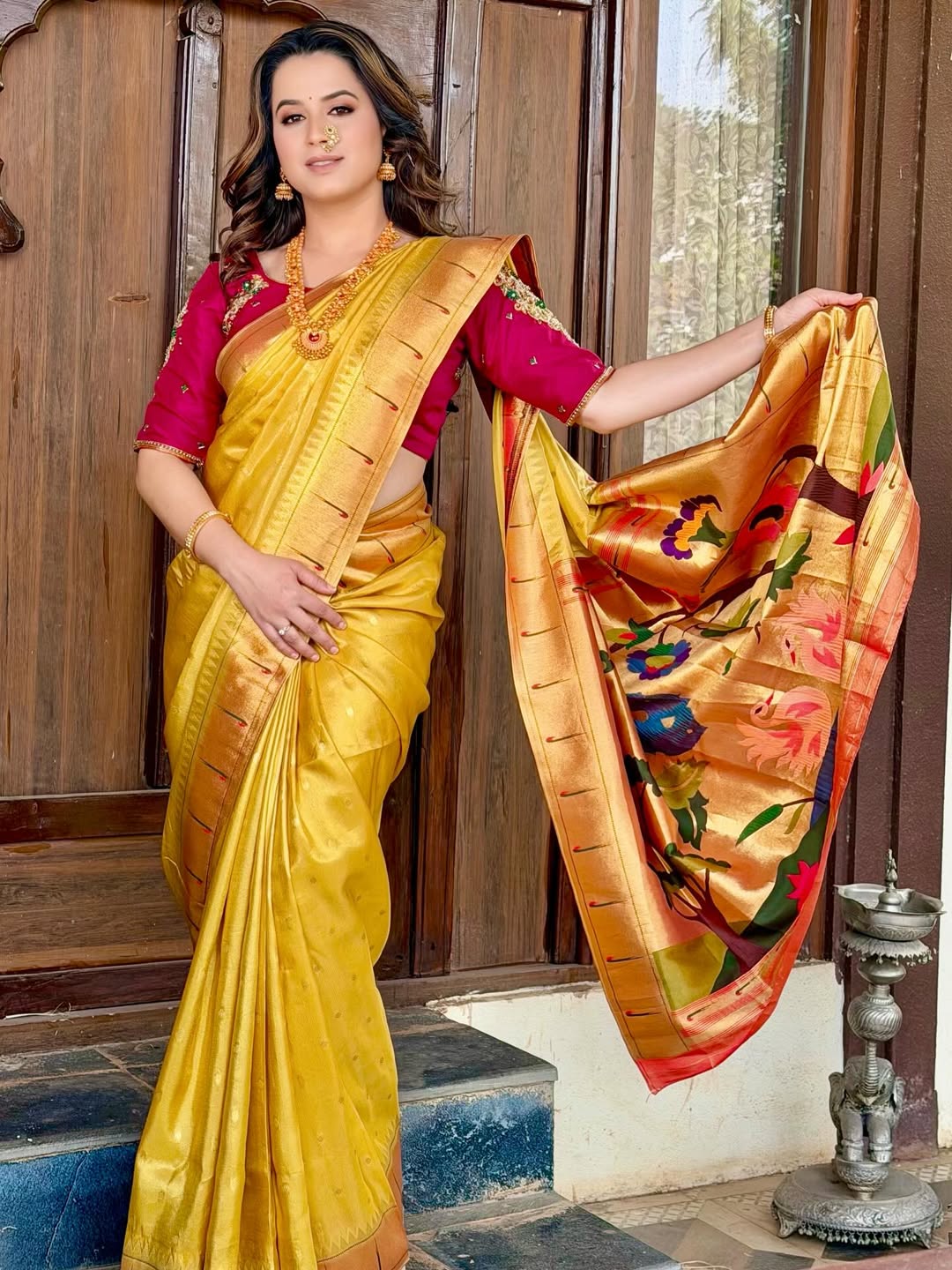 Prajakta Gaikwad Paithani Saree Look