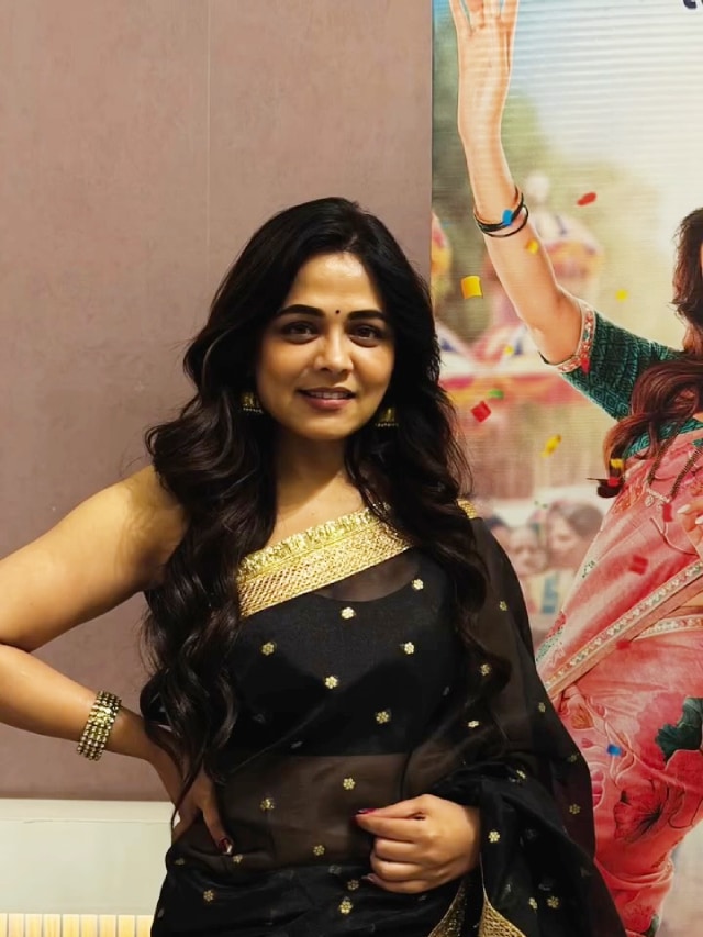 Prarthana Behere Jawkar Black Saree