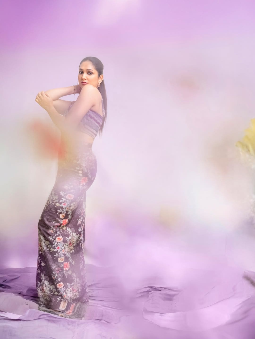 Priyadarshini Indalkar Lagnacha Shot Movie