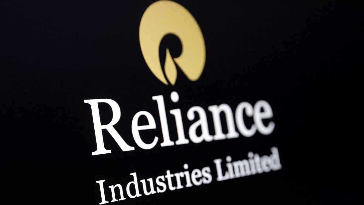 Reliance Industries share price fall today