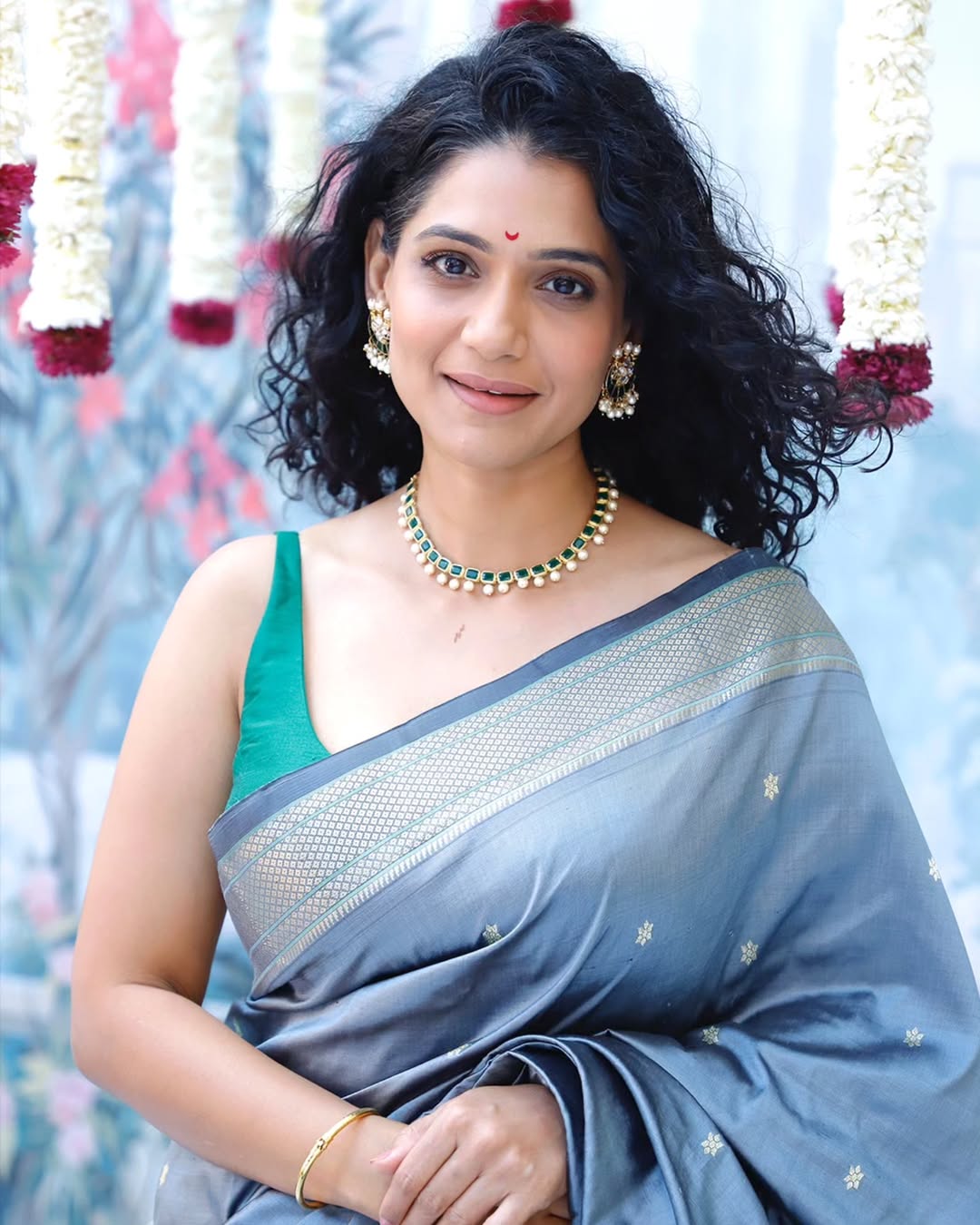 Urmila Kanetkar Chikankari Dress Look