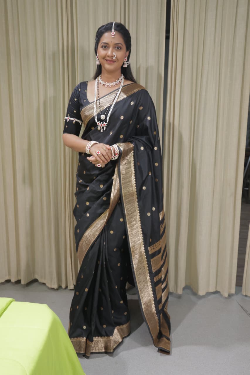 Veen Doghatli Hi Tutena Makar Sankranti 2026