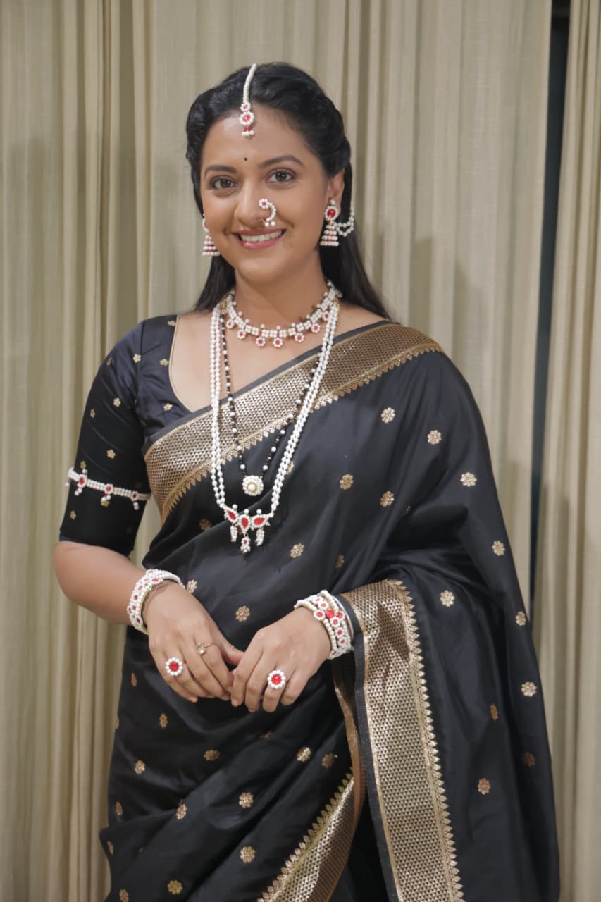 Veen Doghatli Hi Tutena Makar Sankranti 2026