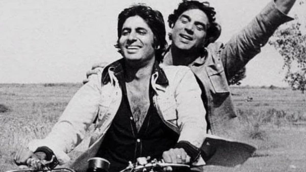 amitabh-bachchan-and-dharmendra