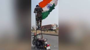 bike stunt malegaon highway viral video