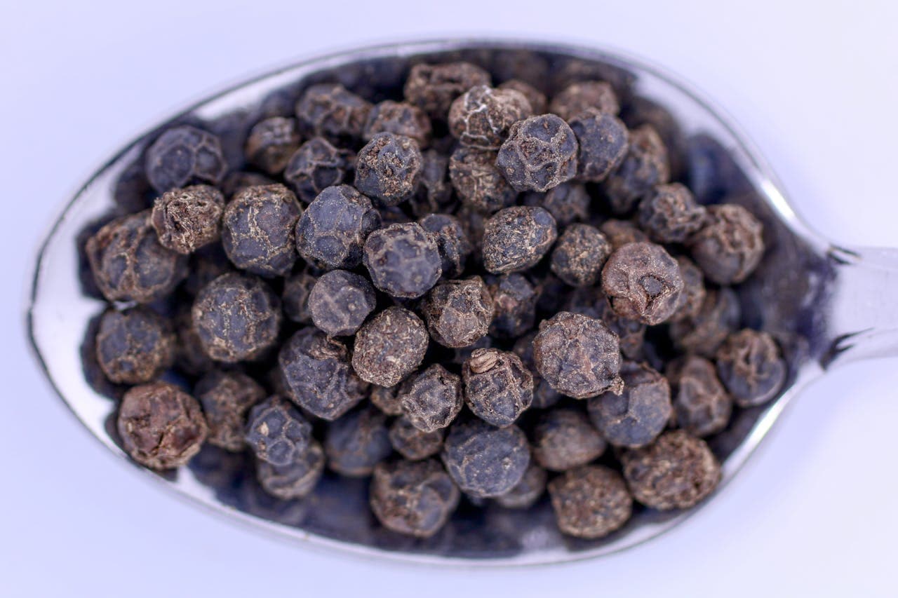 benefits of black paper