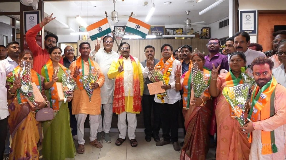 ab-form-theft-bjp-claim-chandrapur-mayor