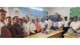 Farmers protest Banda