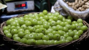 हिवाळ्यात आवळा खाणे का आवश्यक आहे?