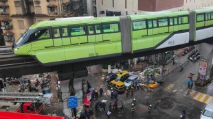 Adani monorail contract, Mumbai monorail contract, Chembur to Jacob Circle monorail, MMRDA monorail bidding, Power Make Projects monorail, Mumbai monorail maintenance, Mumbai monorail operation,
