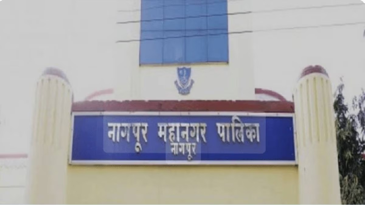 new year tragedy in nagpur elderly woman killed by garbage truck