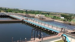 सांडपाणी प्रक्रिया प्रकल्प असेल तरच इमारतींना ओसी द्या, उच्च न्यायालयाचे सर्व नागरी प्राधिकरणांना आदेश