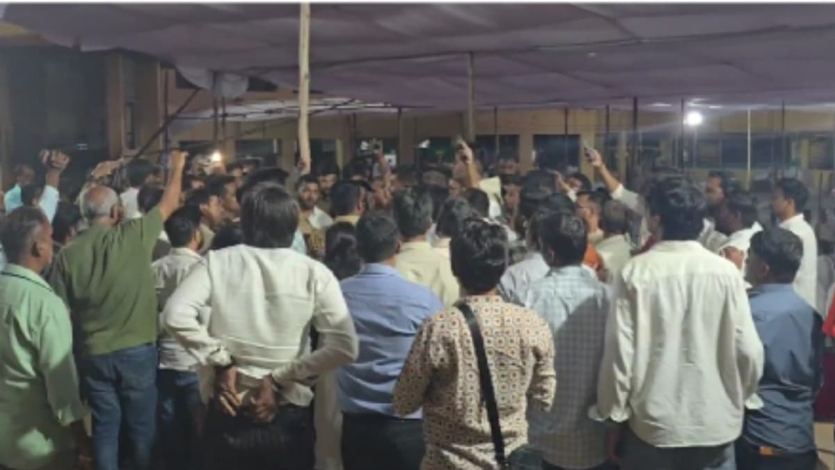 | vasai east polling chaos bjp workers clash police resort to lathicharge