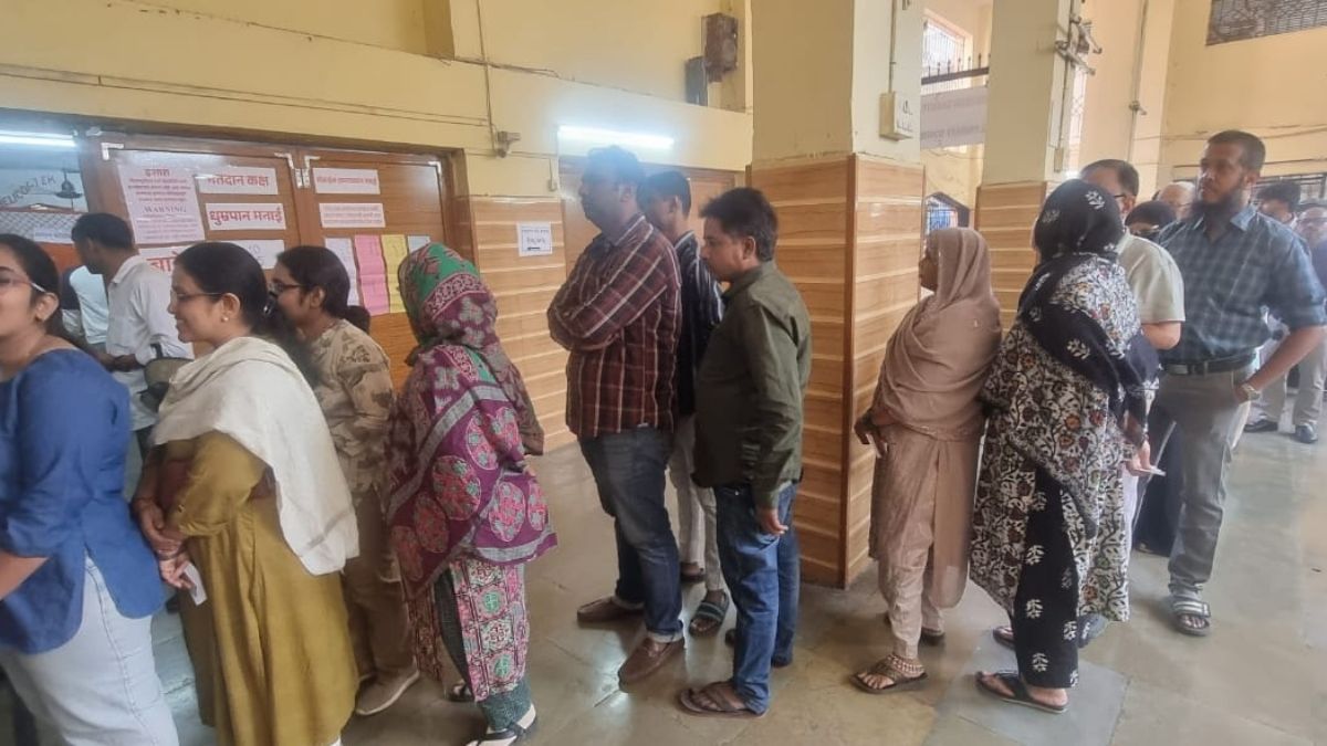 kalyan-dombivli-election-voting-queues-mlas
