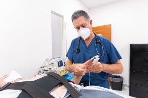 अँजिओग्राफी आणि अँजोओप्लास्टीमध्ये काय आहे फरक ? अँजिओग्राफीचे फायदे काय घ्या जाणून