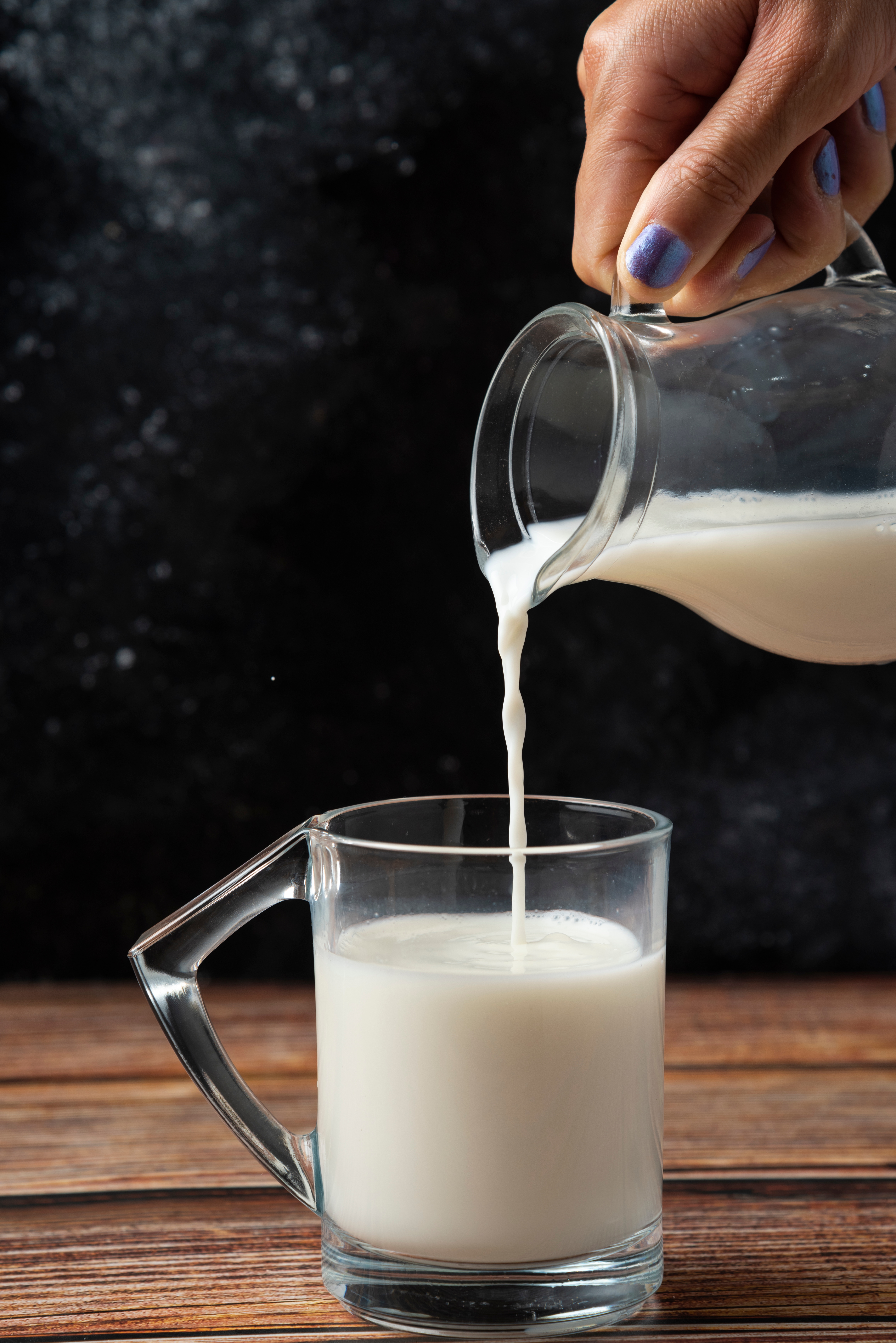  side effects of drinking milk empty stomach