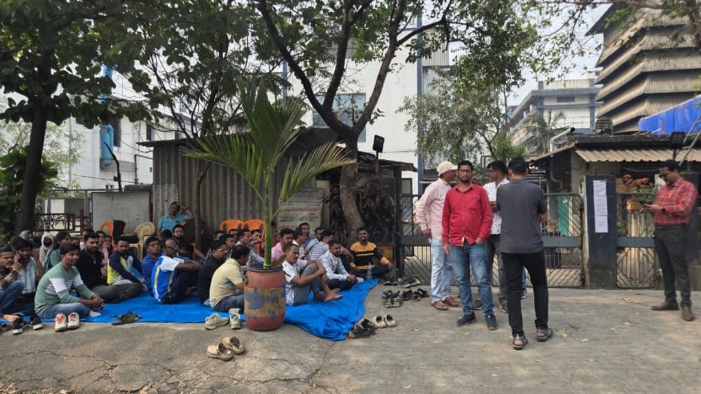 Workers at Tarapur Spectrochem company have launched a work stoppage protest demanding a wage increase Workers at Tarapur Spectrochem company have launched a work stoppage protest demanding a wage increase