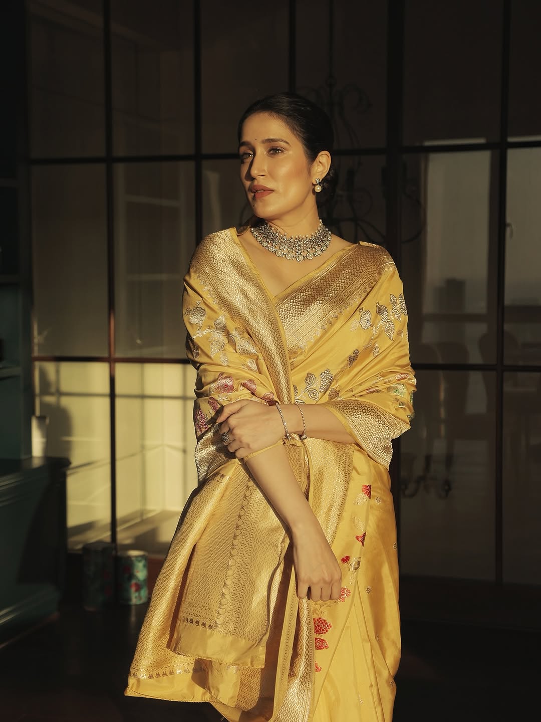 Zaheer Khan wife Sagarika Ghatge royal look and marathi movie