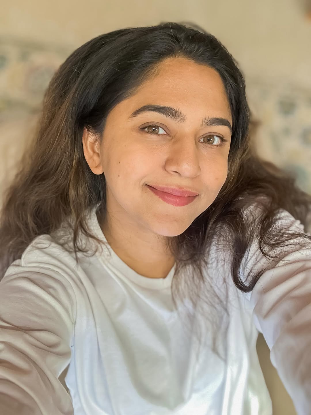 Mrunmayee Deshpande golden sunset photos desert photoshoot viral