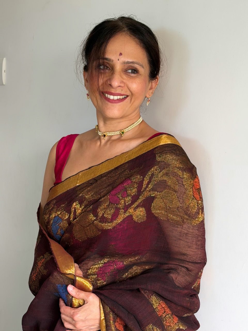 Aishwarya Narkar traditional look