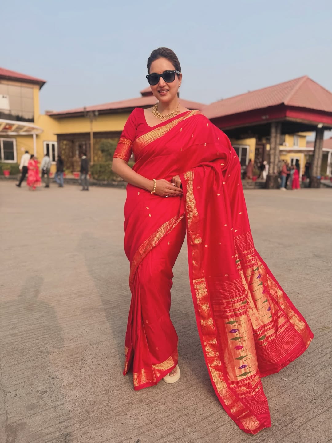 Rupali Bhosle temple visit