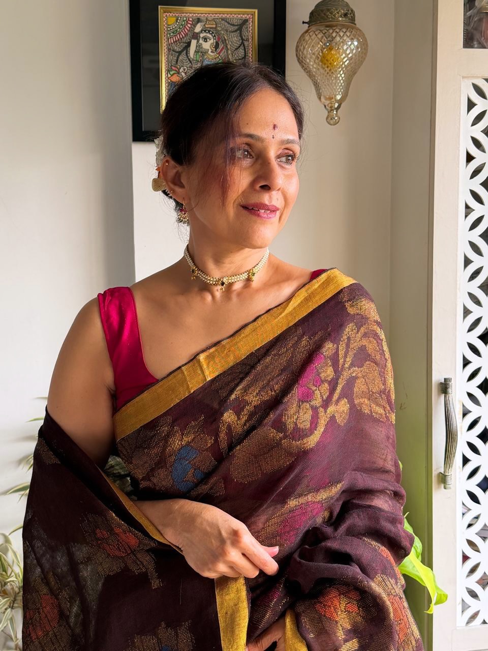 Aishwarya Narkar traditional look