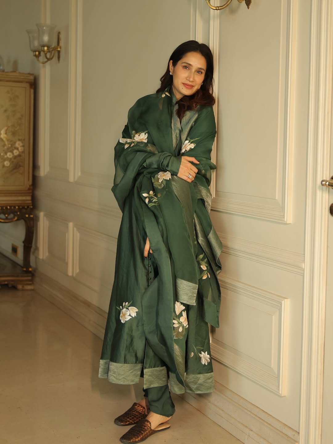 Zaheer Khan wife Sagarika Ghatge royal look and marathi movie