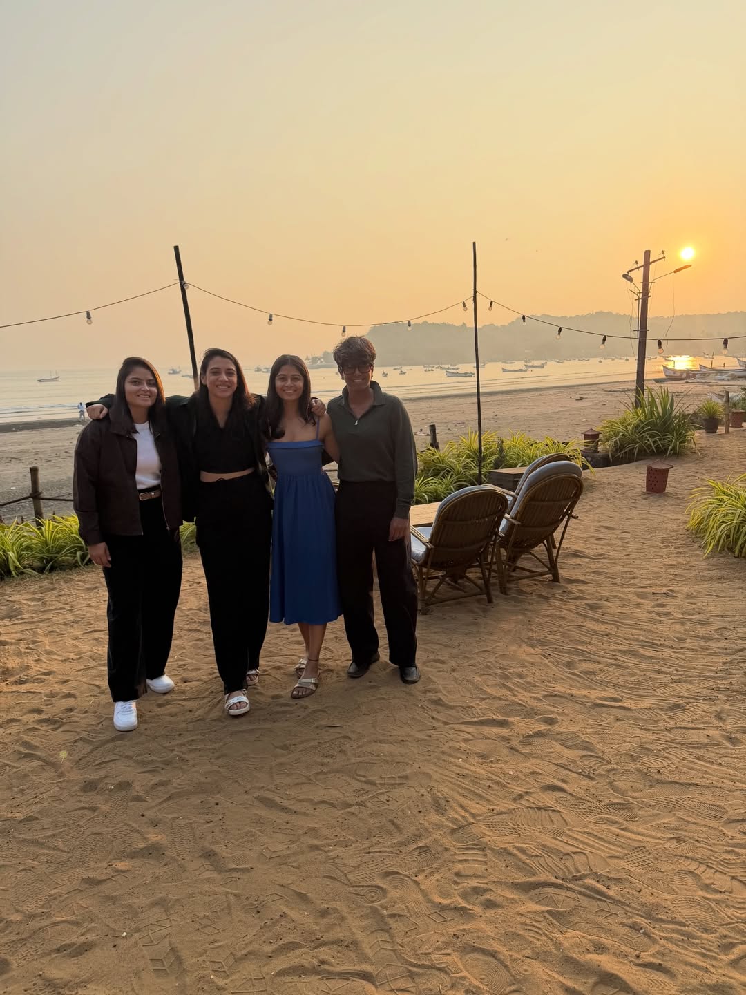 Shreyanka Patil Goa vacation Smriti Mandhana beach outing