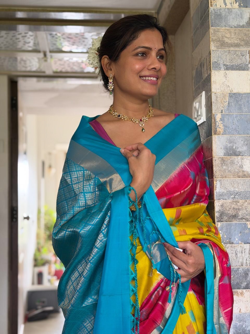 Suruchi Adarkar saree look