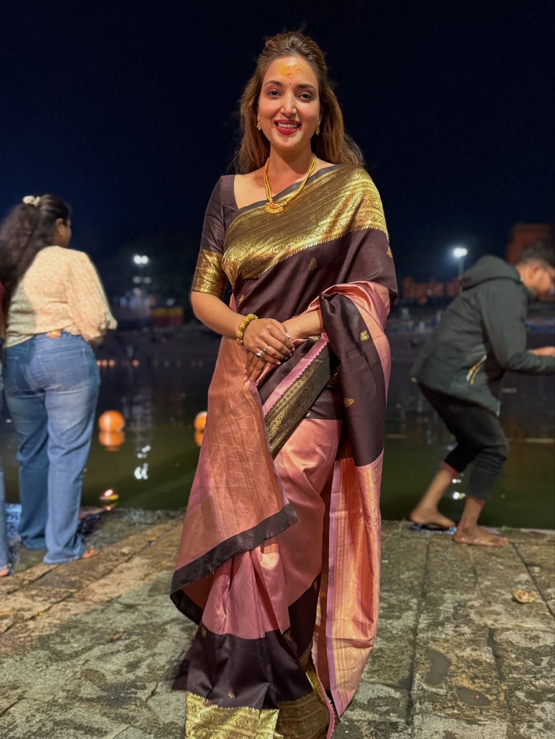 Rupali Bhosle temple visit