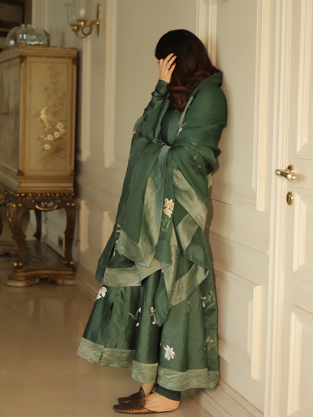 Zaheer Khan wife Sagarika Ghatge royal look and marathi movie