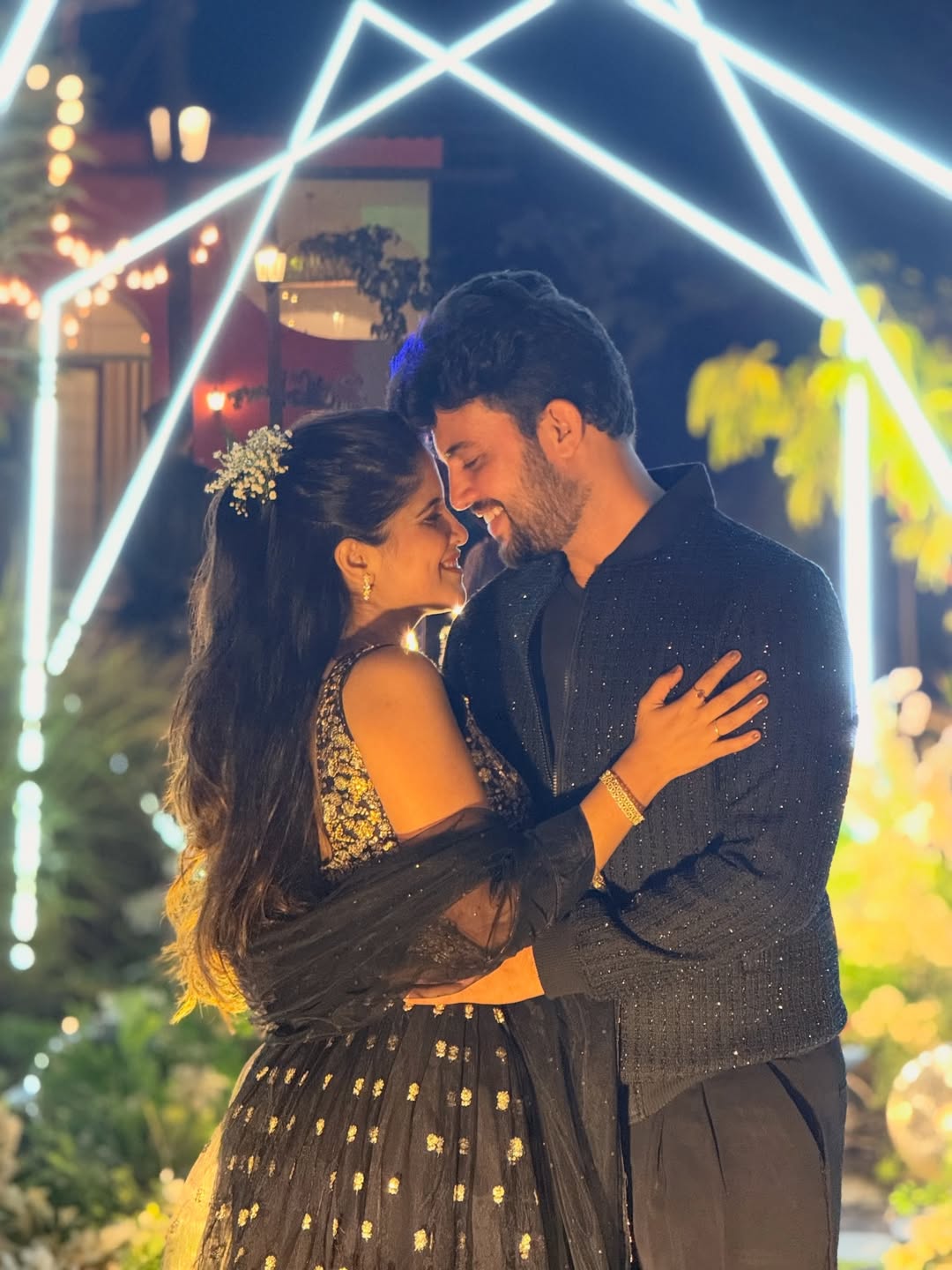 Amruta Deshmukh and Prasad jawade romantic photos