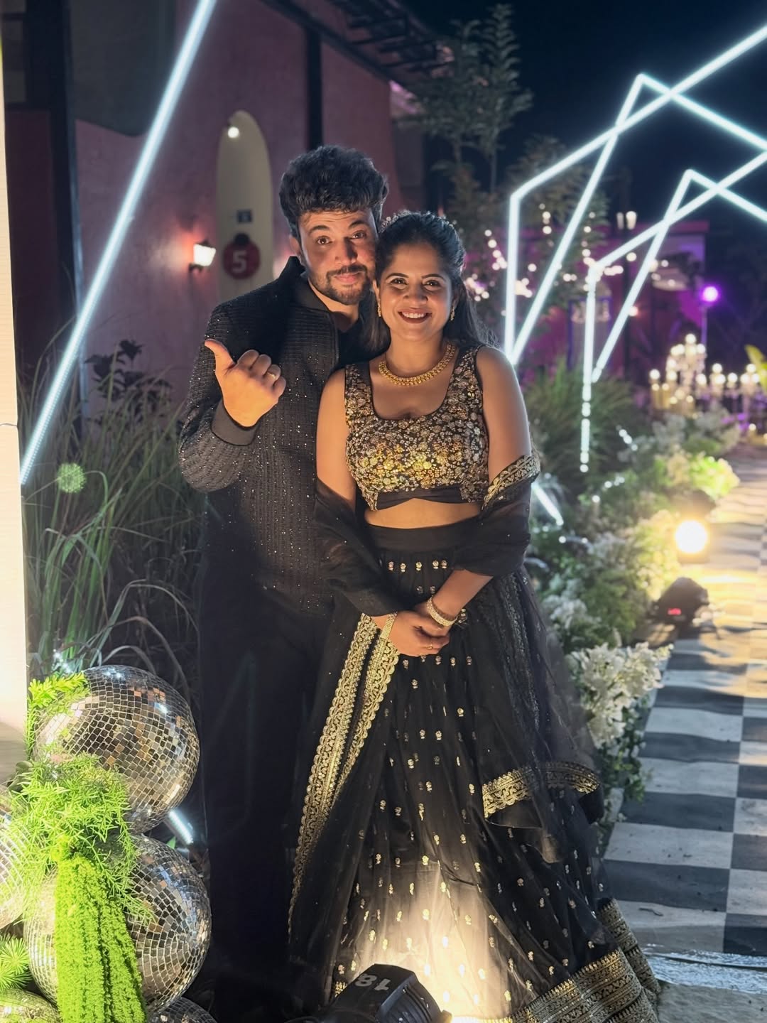 Amruta Deshmukh and Prasad jawade romantic photos
