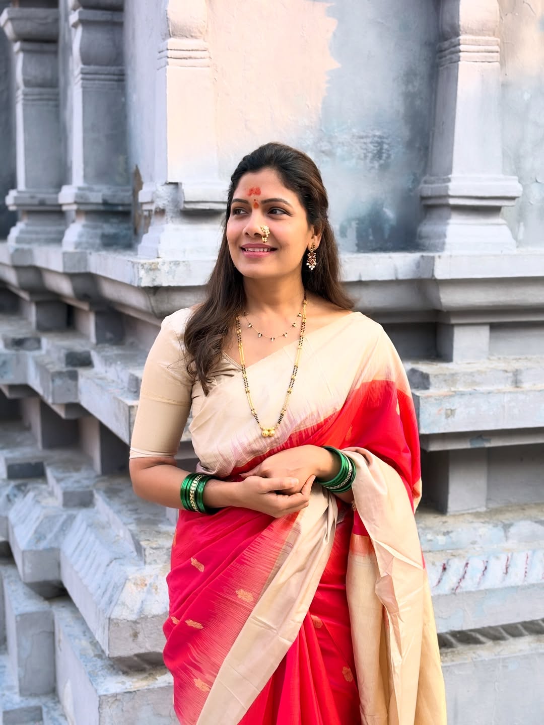 Suruchi Adarkar traditional Marathi look in red saree devotional visit to Yogeshwari Devi Temple Ambajogai