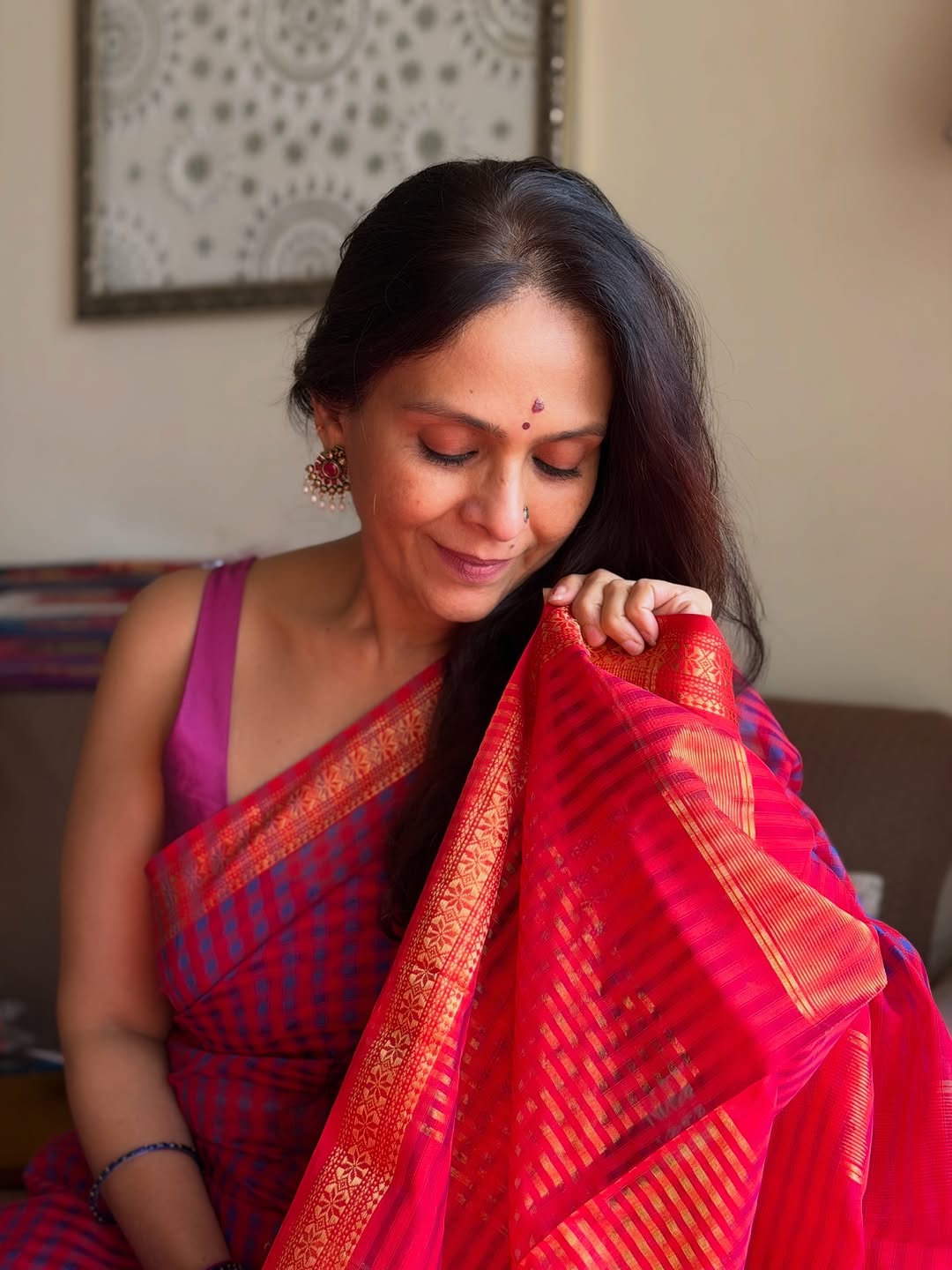 Aishwarya Narkar traditional look