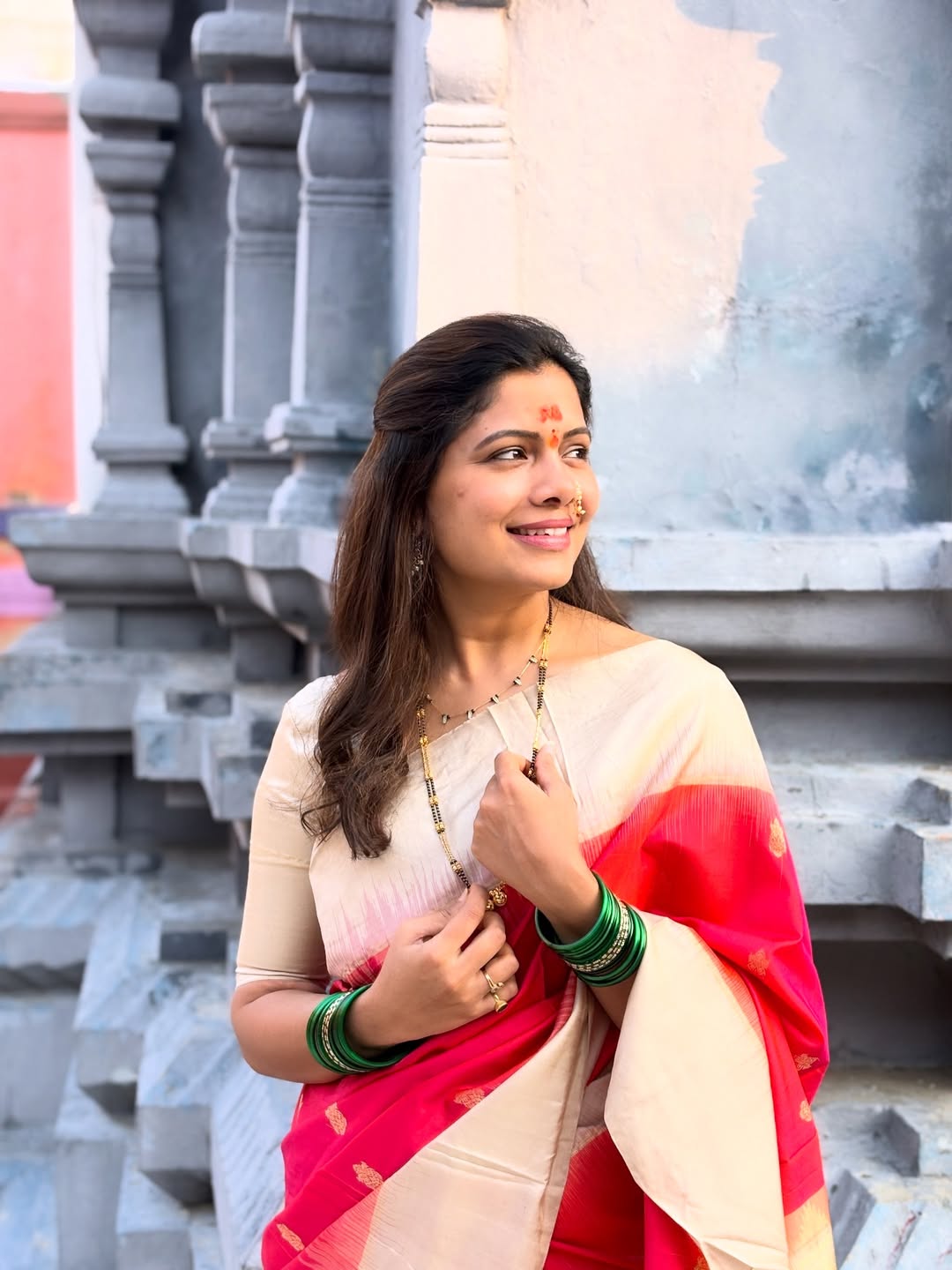 Suruchi Adarkar traditional Marathi look in red saree devotional visit to Yogeshwari Devi Temple Ambajogai