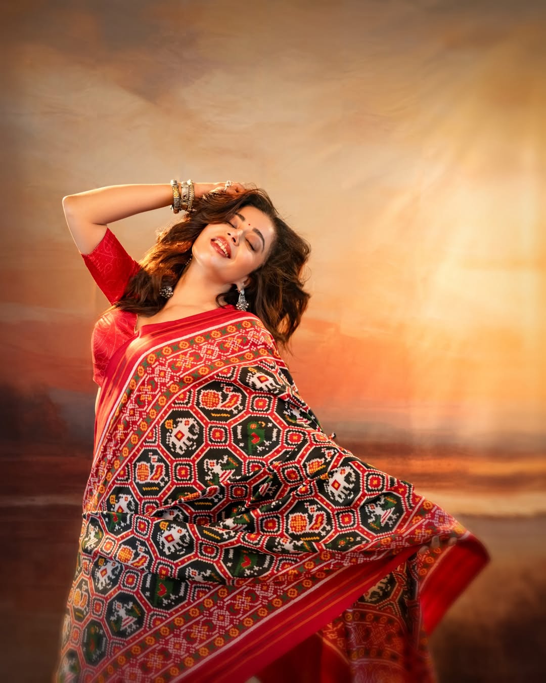 Neha Pendse Tighee trailer launch look