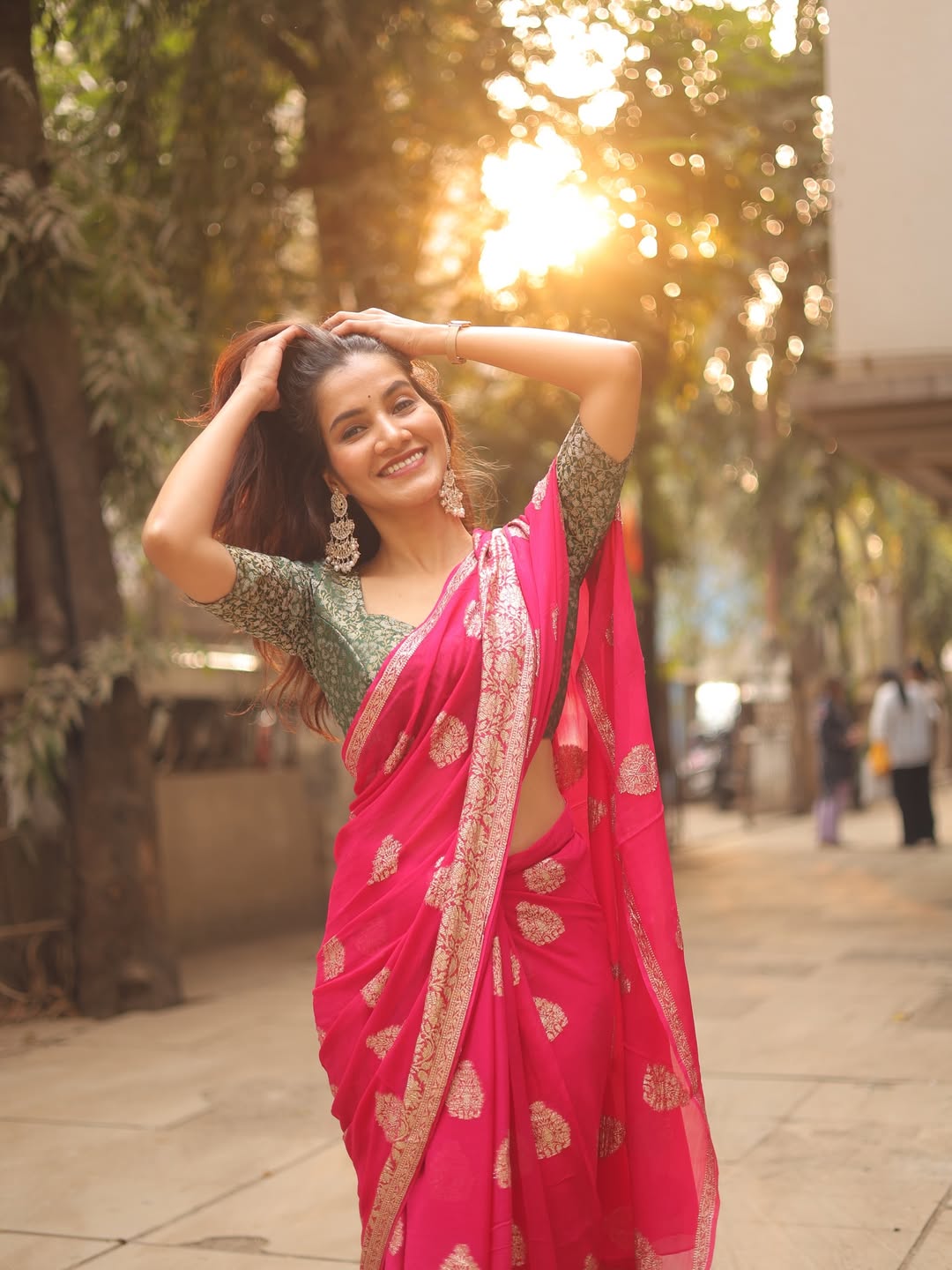 Aakanksha Gade Pink Saree Look