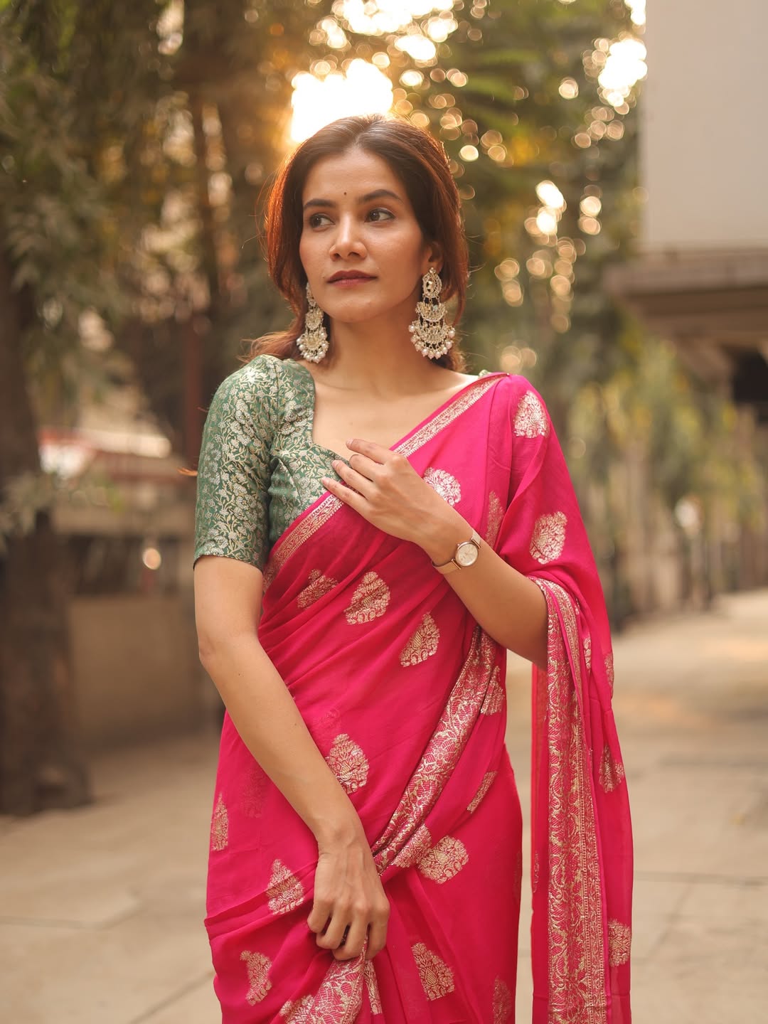 Aakanksha Gade Pink Saree Look