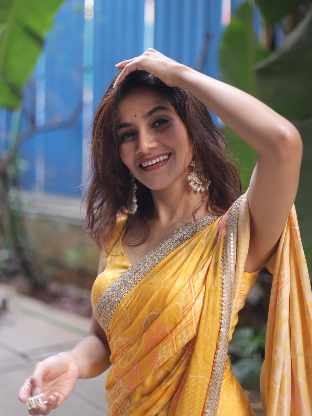Aakanksha Gade Yellow Saree Look